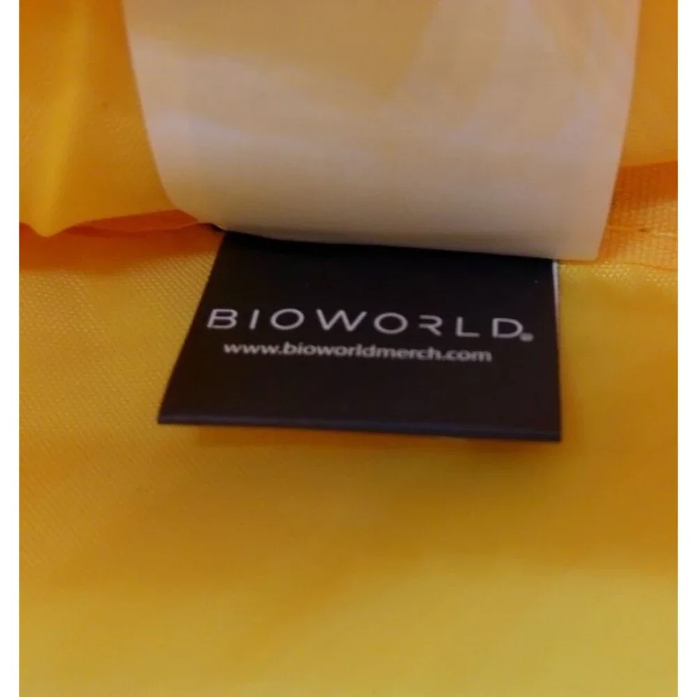 Bioworld - Disney - Winnie the Pooh Plush Zippered Cosmetic/Makeup Bag